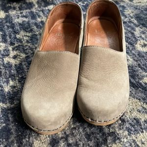 Tan Dansko size 8